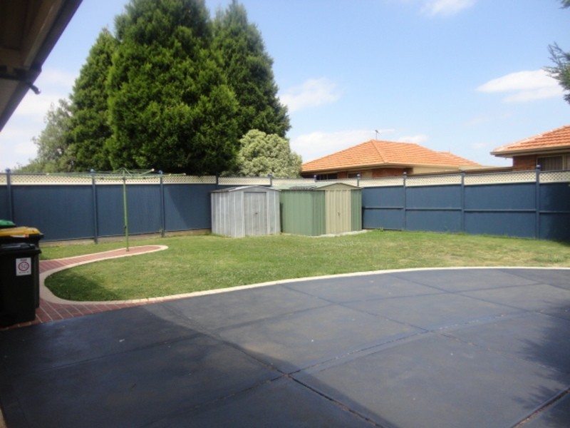 123 Centenary Drive, Mill Park VIC 3082