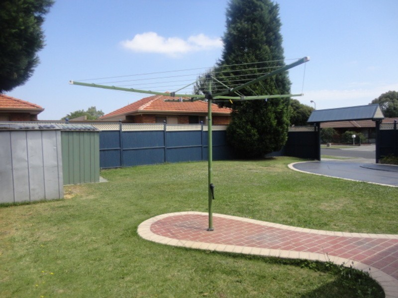 123 Centenary Drive, Mill Park VIC 3082