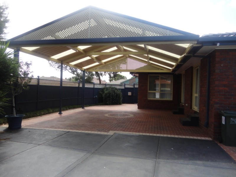 123 Centenary Drive, Mill Park VIC 3082