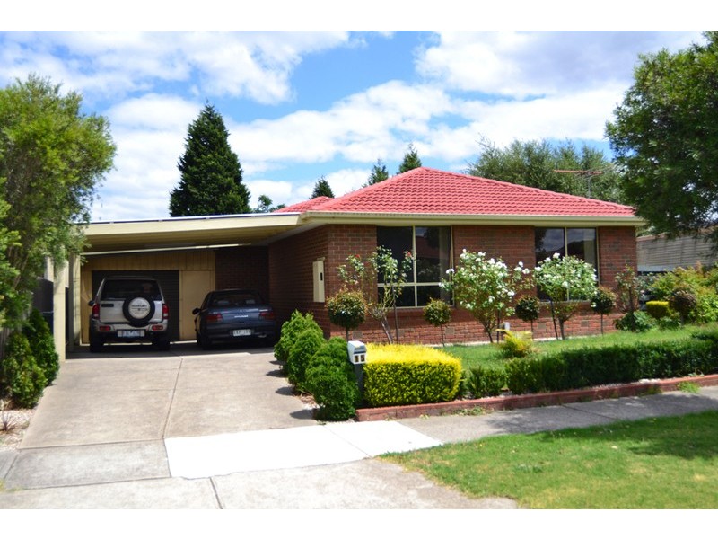 15 Stanton Place, Mill Park VIC 3082