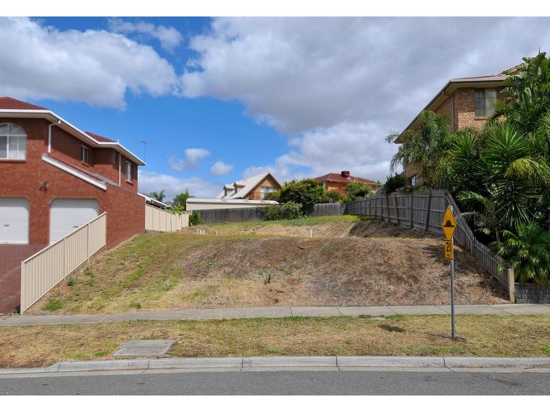 147 Blossom Park Drive, Mill Park VIC 3082