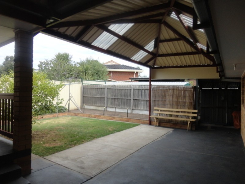 137 Main Street, Thomastown VIC 3074