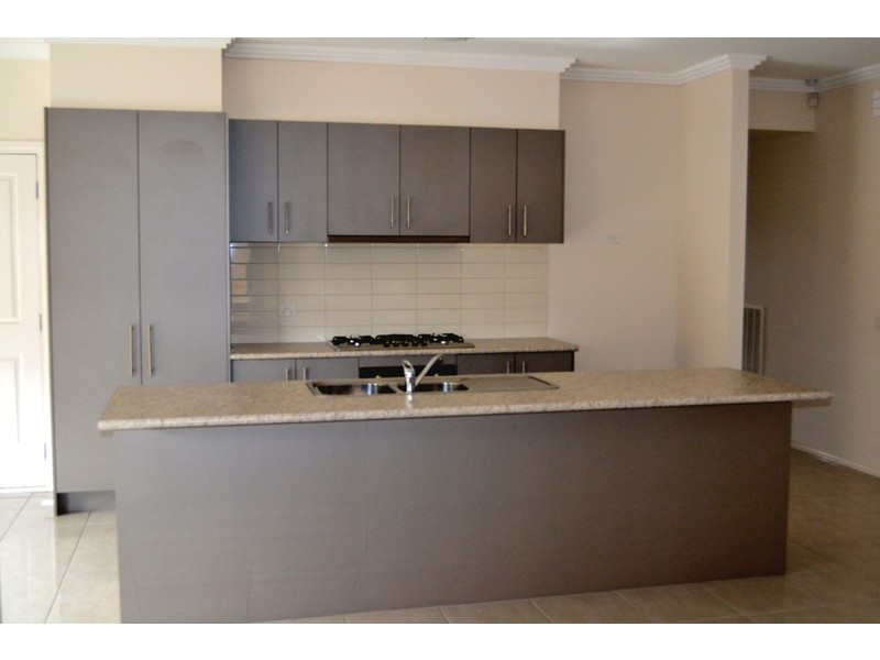 9 Prilep Heights, Lalor VIC 3075