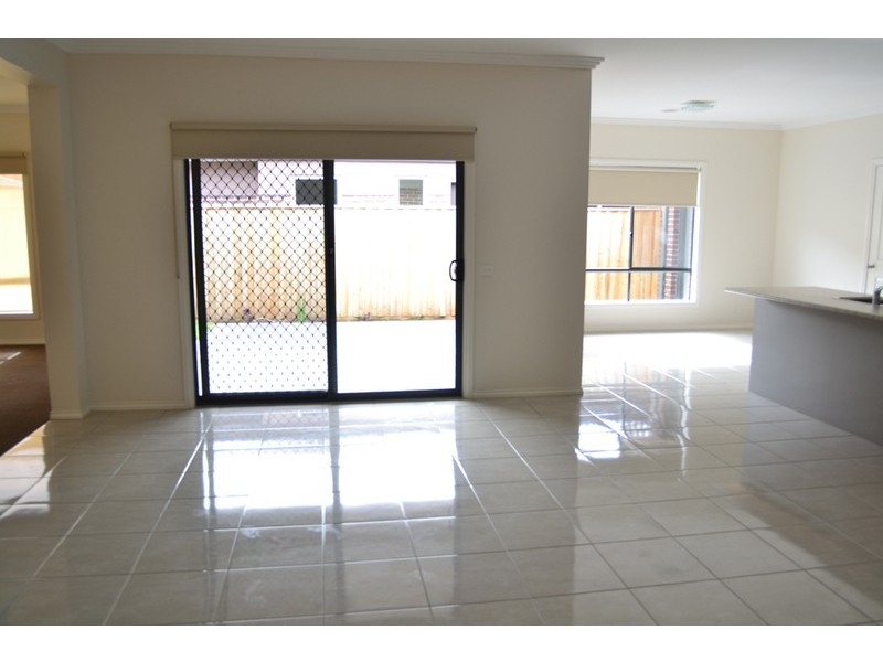 9 Prilep Heights, Lalor VIC 3075