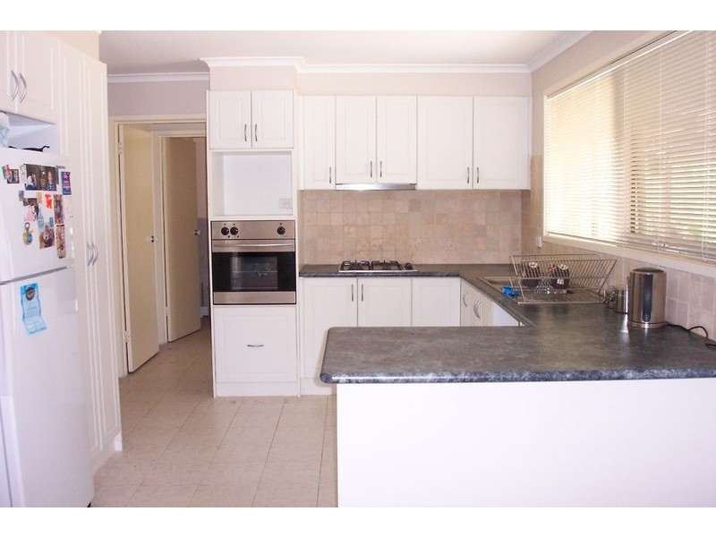 62 Mill Park Drive, Mill Park VIC 3082