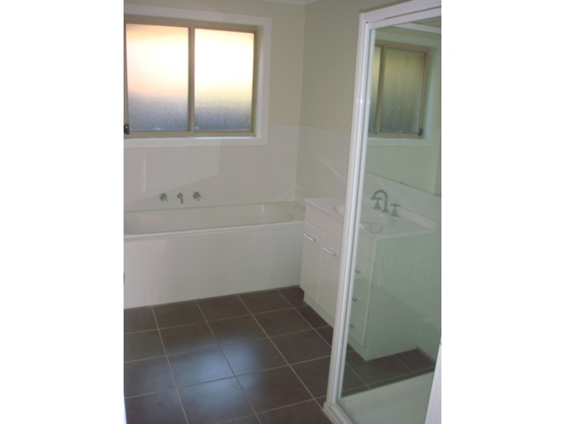 12 Myrtle Street, Heidelberg Heights VIC 3081