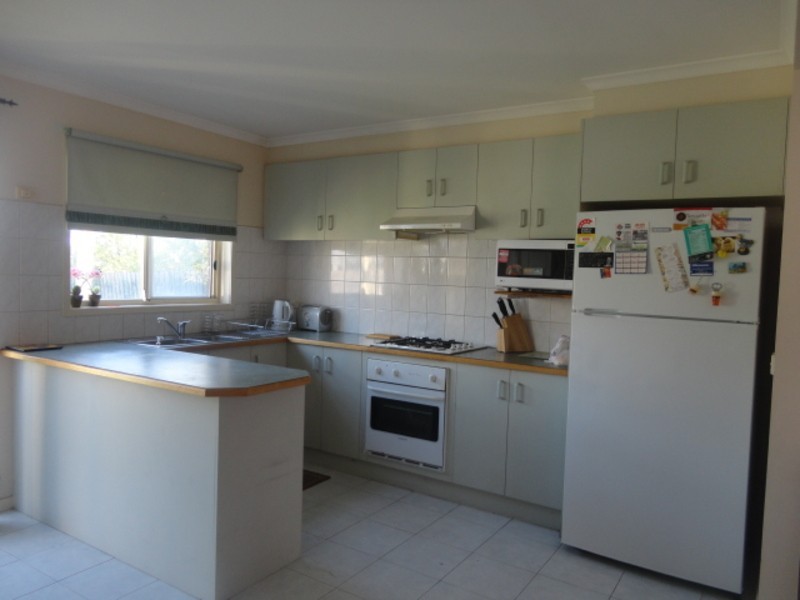 8/7 Kalman Road, Epping VIC 3076