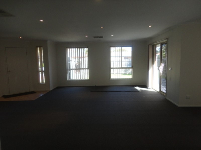 6 Yvette Court, Epping VIC 3076