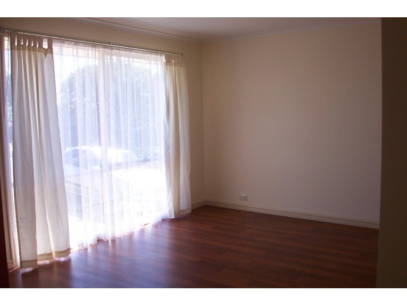 126 Redleap Avenue, Mill Park VIC 3082