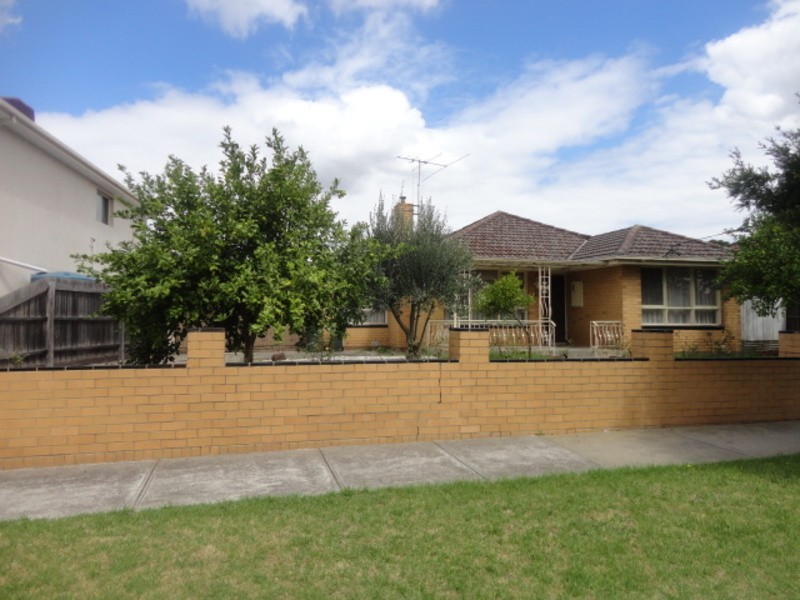 43 Talbot Avenue, Thomastown VIC 3074