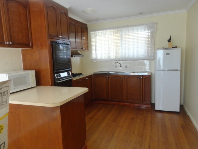 43 Talbot Avenue, Thomastown VIC 3074