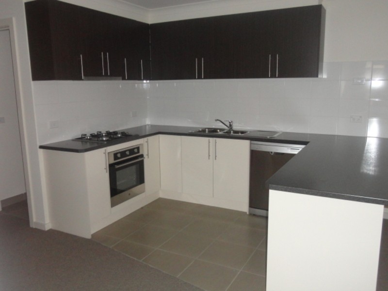 8/12 Kirkland Court, Epping VIC 3076