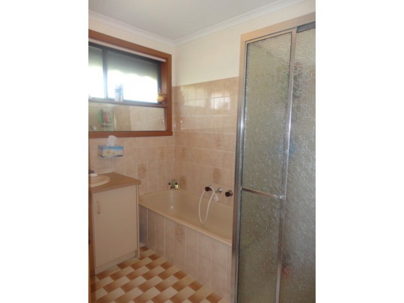 54 Hurlstone Crescent, Mill Park VIC 3082