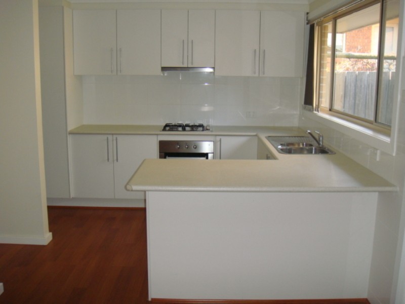 12 Myrtle Street, Heidelberg Heights VIC 3081