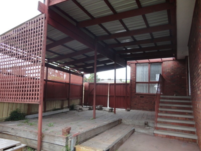 43 Strickland Avenue, Mill Park VIC 3082