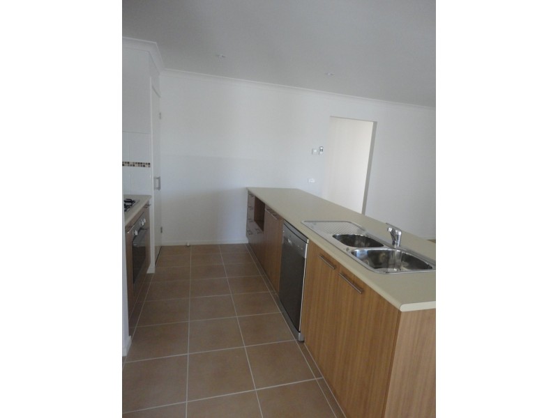 3 Woodridge Drive, Doreen VIC 3754