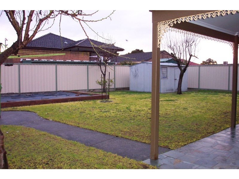 8 Wydell Close, Bundoora VIC 3083