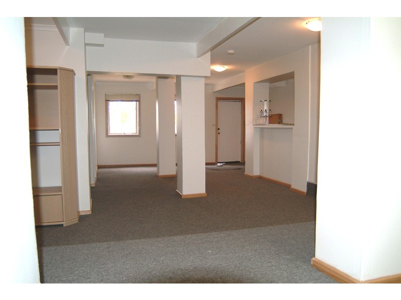 9 Hawkes Drive, Mill Park VIC 3082