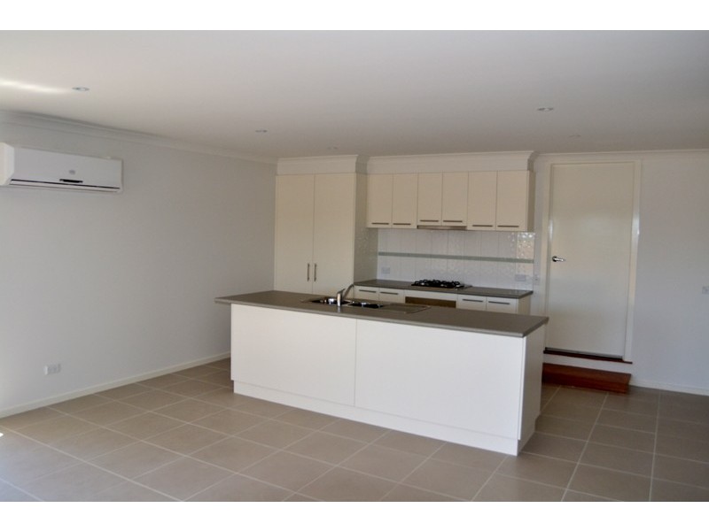 16 Faithful Way, Doreen VIC 3754