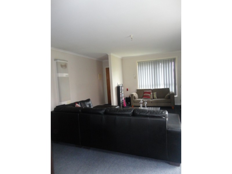 34 Nirvana Drive, South Morang VIC 3752