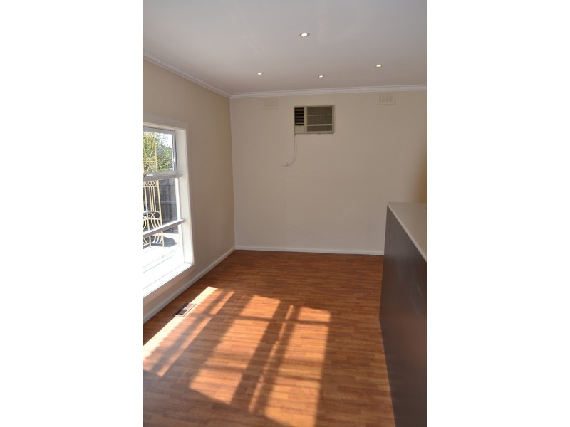 13 Geum Street, Glenroy VIC 3046