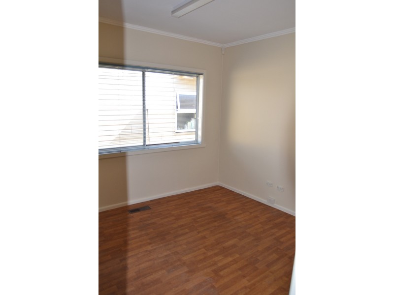 13 Geum Street, Glenroy VIC 3046