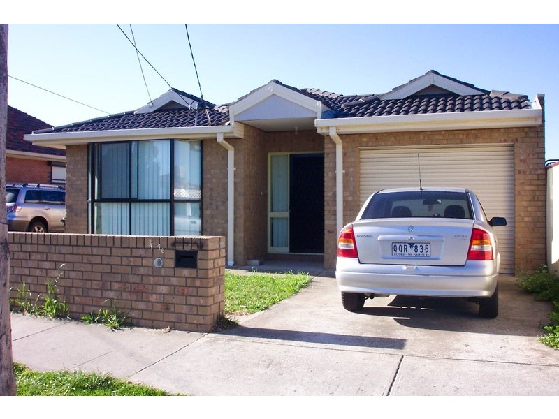 1/16 Main Street, Thomastown VIC 3074