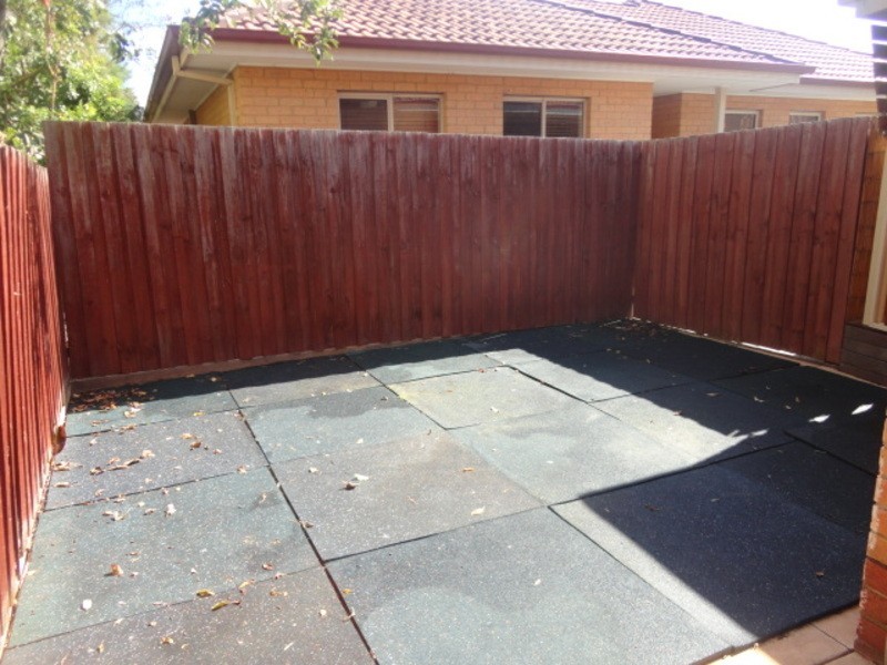 1/37 Olive Street, Reservoir VIC 3073