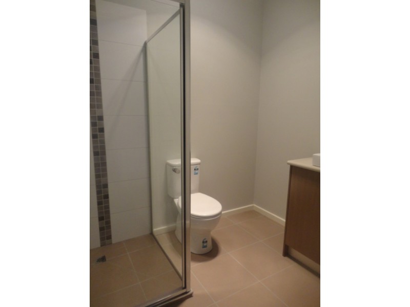 2/38 Coleridge Way, South Morang VIC 3752