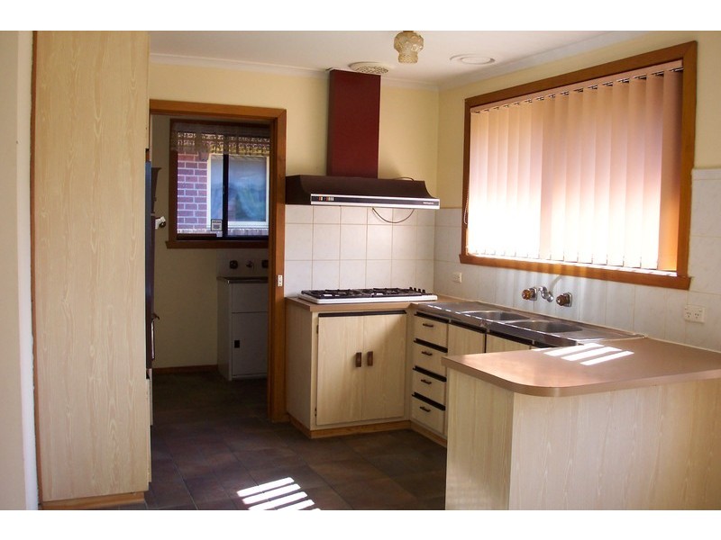 71 Freeman Crescent, Mill Park VIC 3082