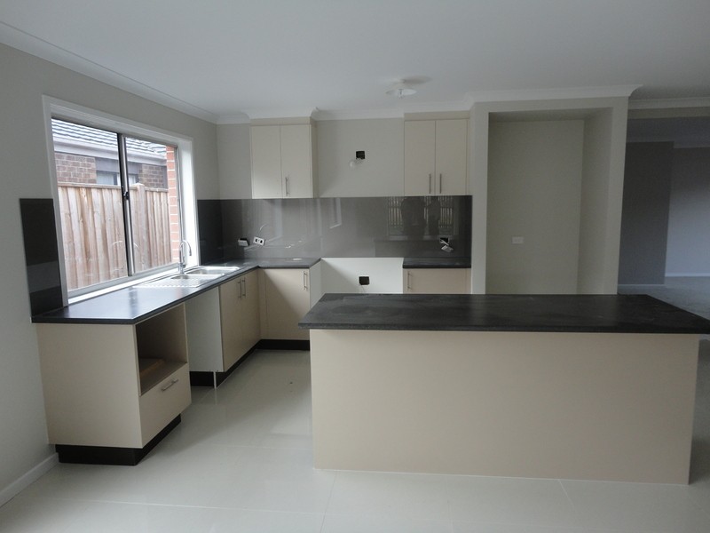 21 Mea Circuit, Mernda VIC 3754