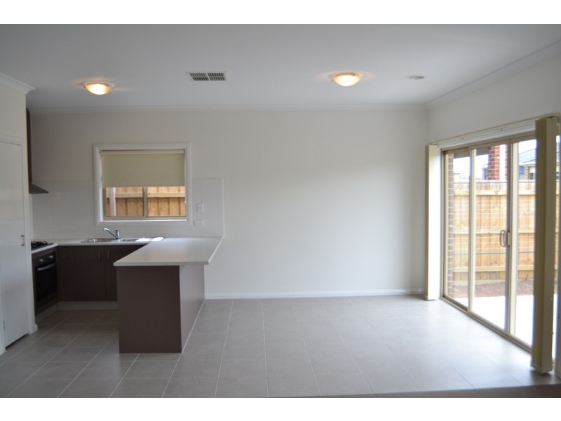 21 Chettam Street, Epping VIC 3076