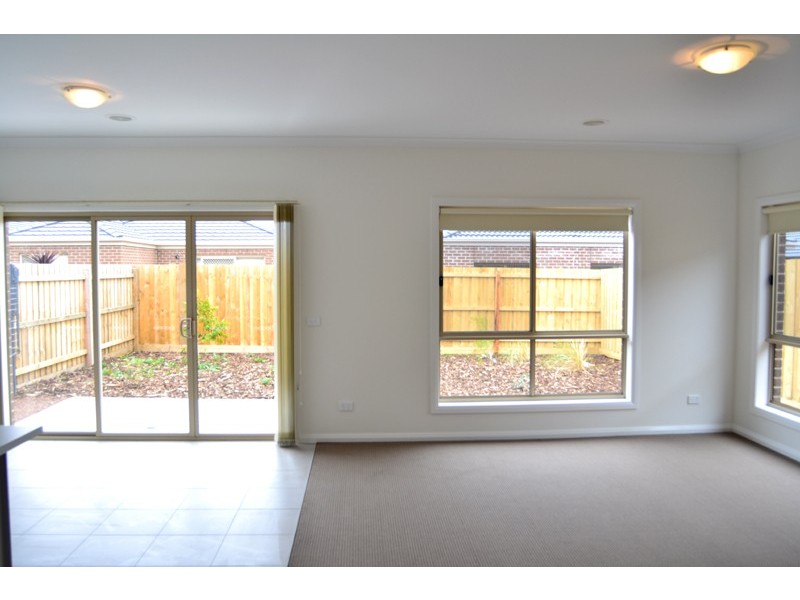 21 Chettam Street, Epping VIC 3076