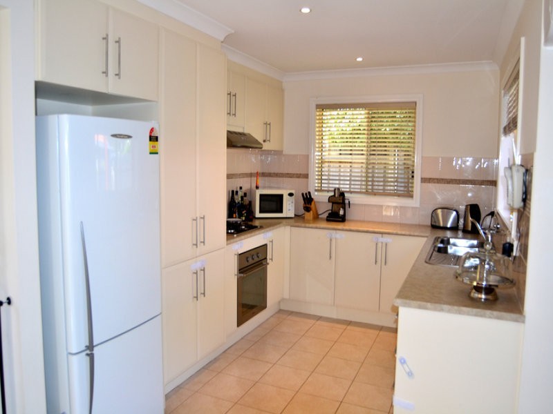 40A Lamour Avenue, South Morang VIC 3752