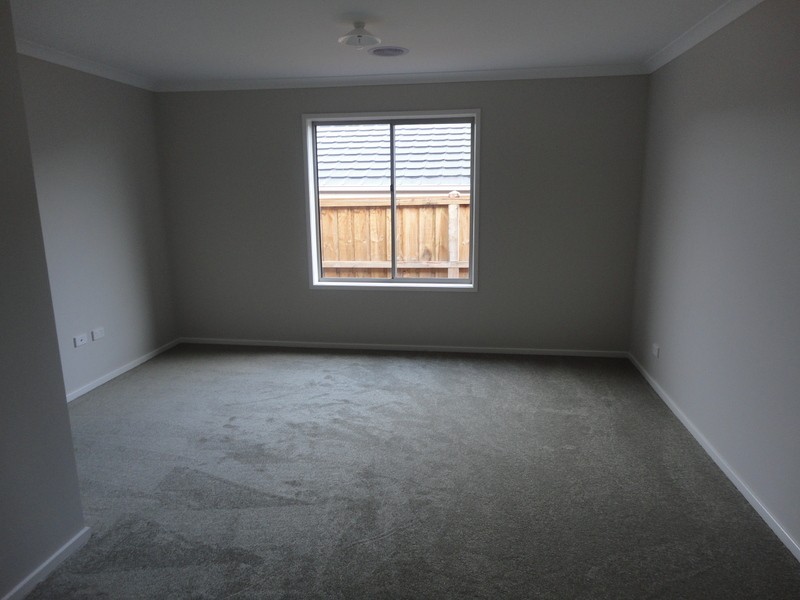 21 Mea Circuit, Mernda VIC 3754