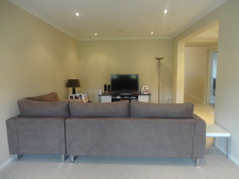 4 Cuckoo Street, South Morang VIC 3752