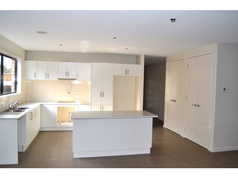 22 Port Road, Doreen VIC 3754