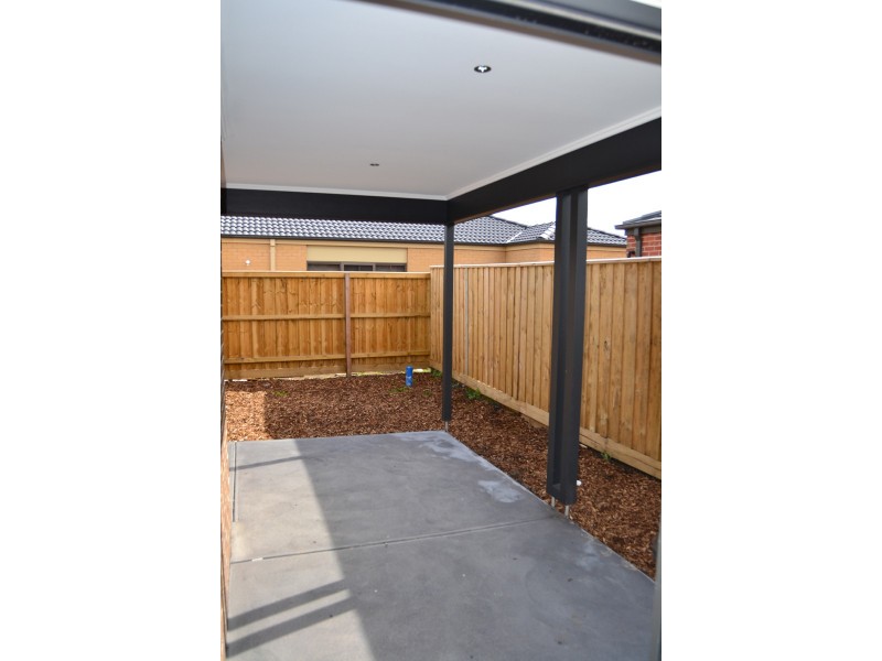 22 Port Road, Doreen VIC 3754