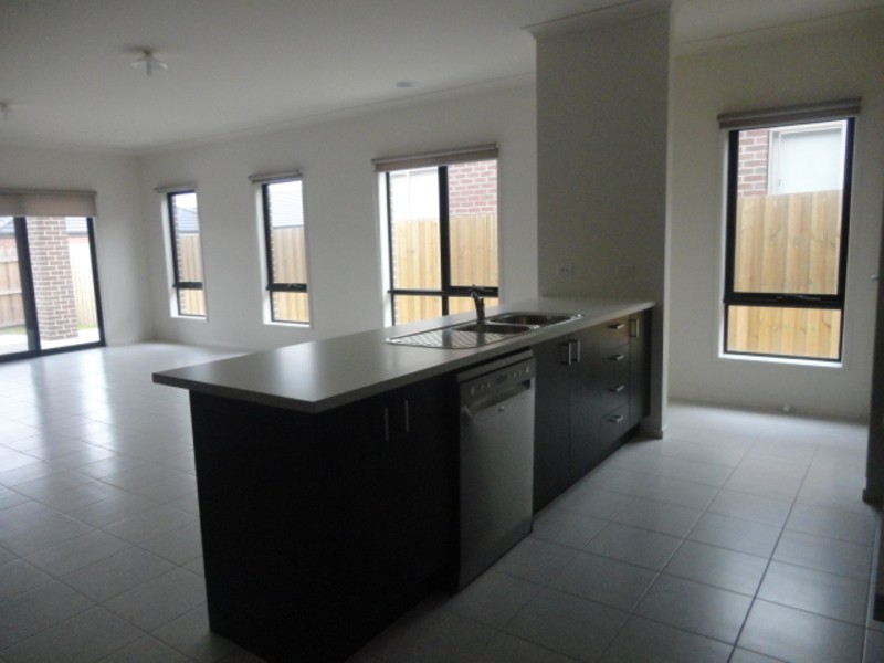 13 Celadon Street, Epping VIC 3076