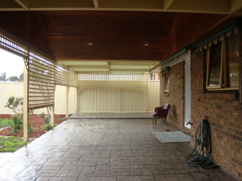 9 Prince of Wales Avenue, Mill Park VIC 3082