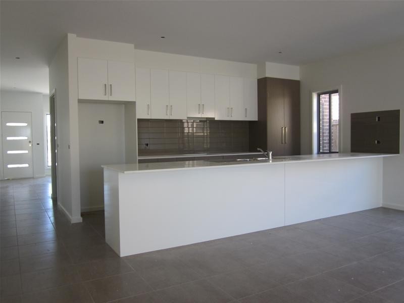 23 Herlitz Drive, Epping VIC 3076