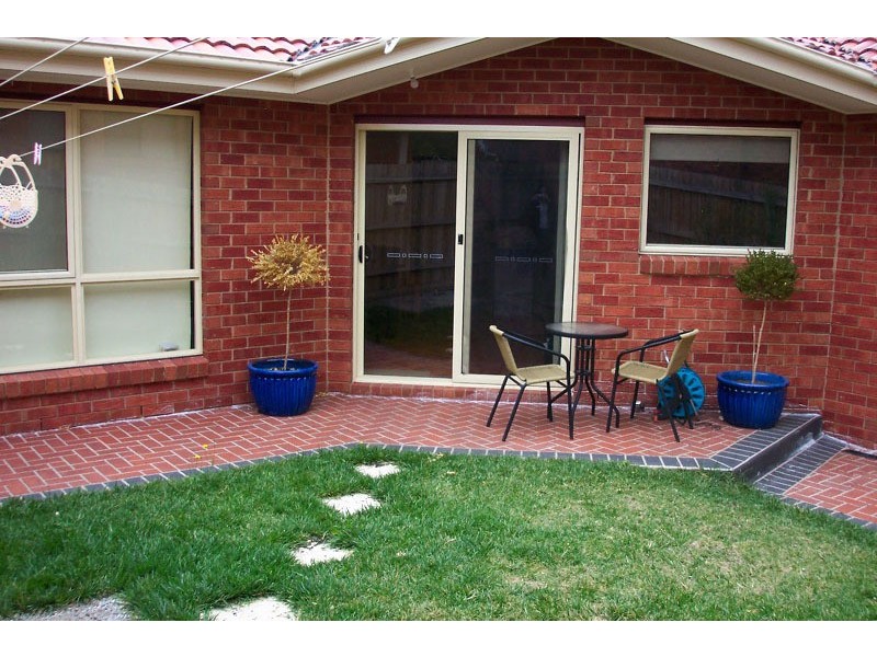 1/22  Tonelli Crescent, Mill Park VIC 3082
