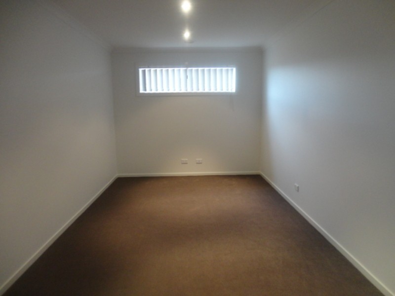 16 Succession Street, Doreen VIC 3754