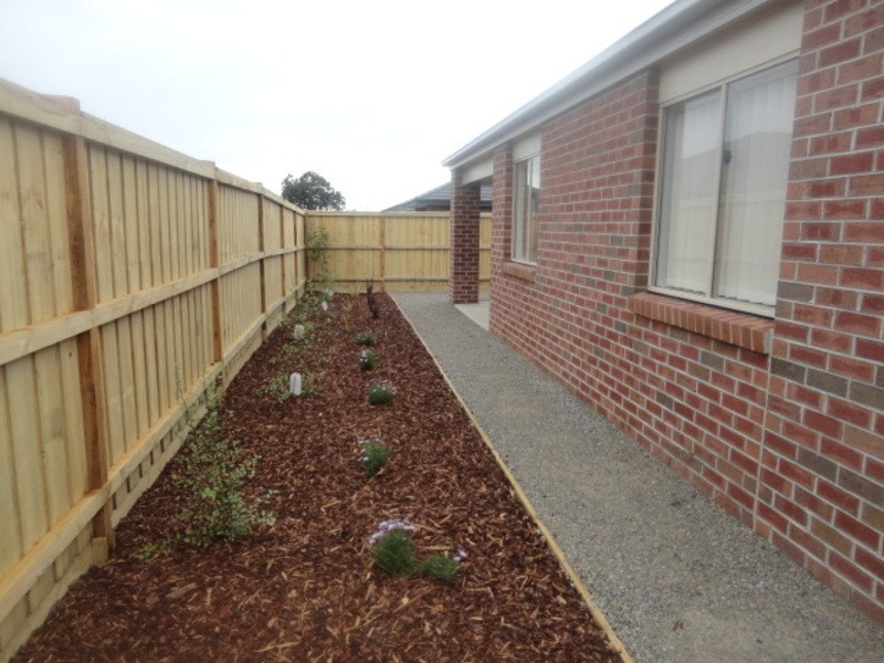 16 Succession Street, Doreen VIC 3754