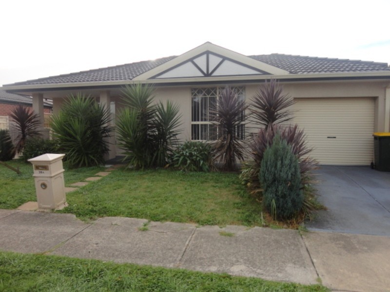 38a Carroll Crecent, Mill Park VIC 3082