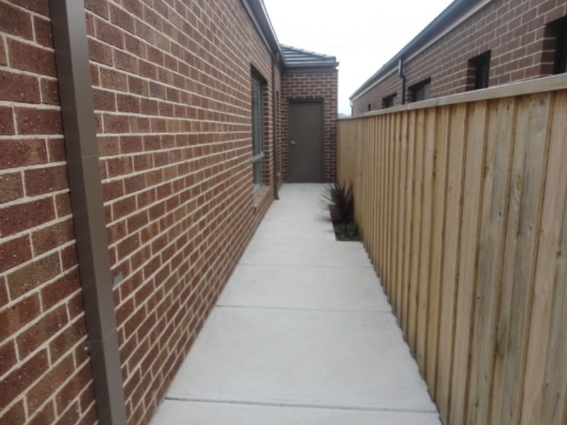 23 Herlitz Drive, Epping VIC 3076