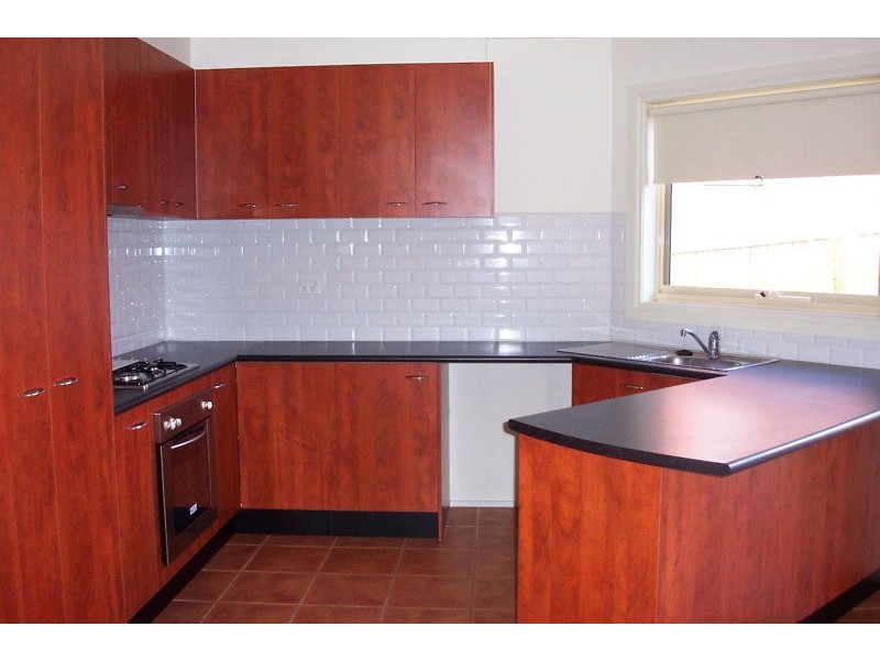 1/22 Tonelli Crescent, Mill Park VIC 3082