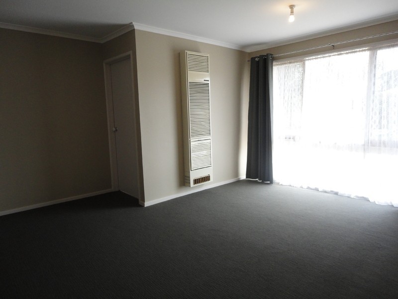 22a Pickworth Drive, Mill Park VIC 3082