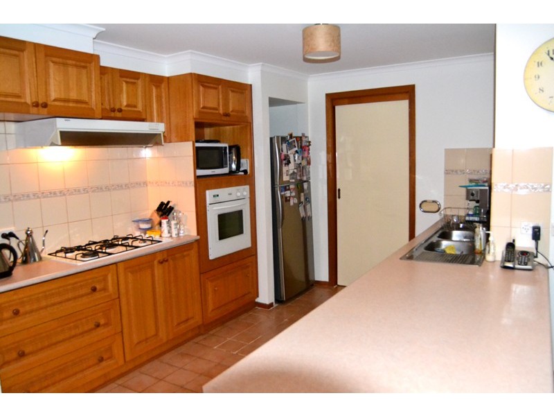 61 Veronica Crescent, Mill Park VIC 3082