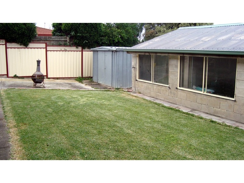 61 Veronica Crescent, Mill Park VIC 3082